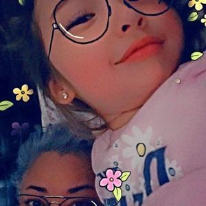 Meet your Posher, Ma elena